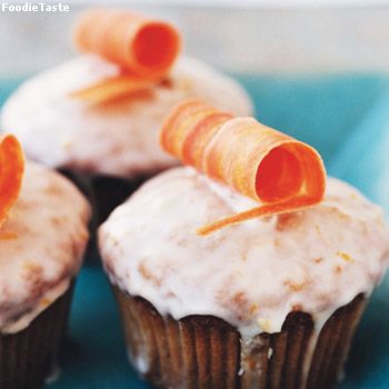 สูตรแครอทคัพเค้ก ออร์เร้นจ์ไอซิ่ง (Carrot cupcakes with orange icing)