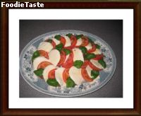 Insalata Caprese สลัดอิตาเลี่ยน