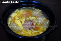 Sopa de ajo (ซุปกระเทียม)