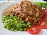 ข้าวคลุกน้ำพริกเผาไข่เค็ม