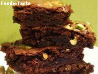 สูตรบราวน์นี่พิตาชิโอ (Pistachio Brownies)