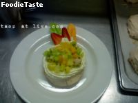Pavlova with Fruit salad