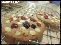 สูตรWhite Chocolate Chip Cranberry Cookies 