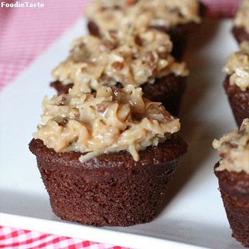 เยอร์มัน ช็อคโกแล็ต คัพเค้ก (German Chocolate Cupcakes)