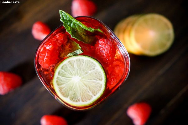 RAZZLE RED RASPBERRY MOJITO