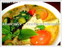 สูตรแกงเขียวหวานคอหมูย่าง (Grilled pork neck green curry)