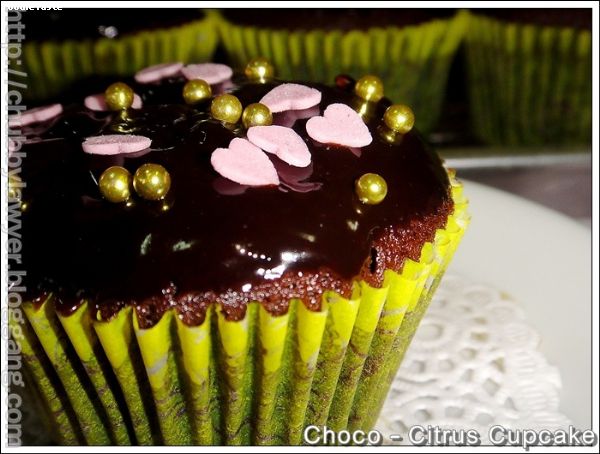 คัพเค้กชอคโกแลตส้ม  (Chocolate – Citrus Cupcake)