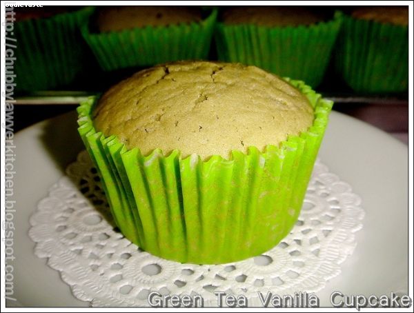 สูตรคัพเค้กชาเขียวเนยสด (Green TeaVanilla Cupcake)