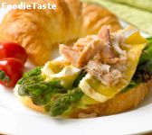 croissant sandwich (Yummy)