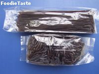 Black rice spaghetti and pasta พาสต้าและสปาเก็ตตี้ทำจากข้าวหอมสีนิล