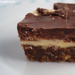 นาไนโม บาร์ (Nanaimo Bar) ขนมหวานของประเทศแคนาดา