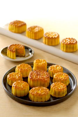 Mooncake  Conrad ฺ Bangkok 