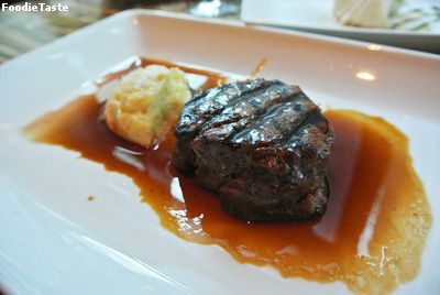 Australian beef : โปรโมชั่น อาหารอิตาเลียน ซันเดย์ บรั๊นซ์ ที่ห้องอาหารอิตาเลี่ยน ลา ทาโวลา